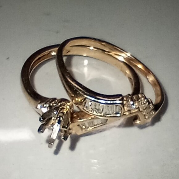 14Kt Yellow Gold 1/3-Carat Diamond 5x3mm Marquise Semi-Mount Wedding Ring Set - Picture 6 of 7